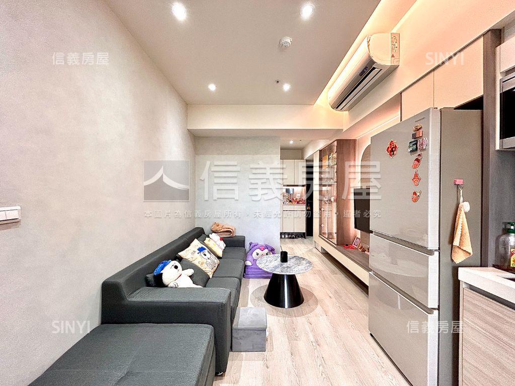 專任天空景觀舒適三房車位房屋室內格局與周邊環境