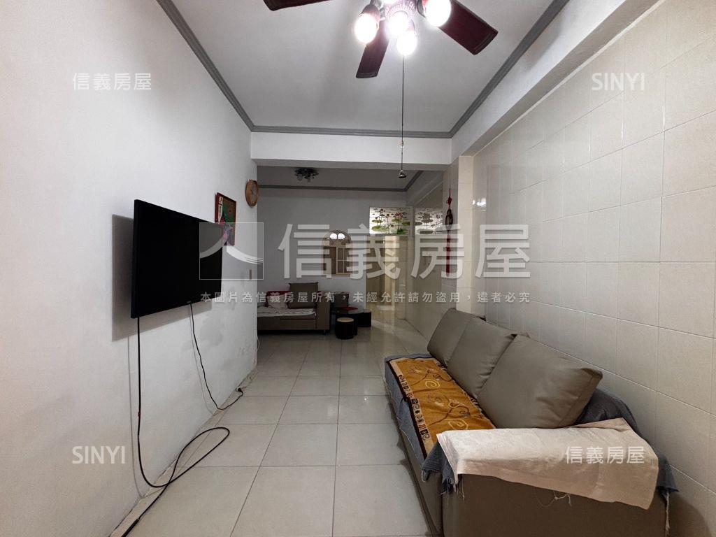 基隆仁愛區一樓美屋房屋室內格局與周邊環境