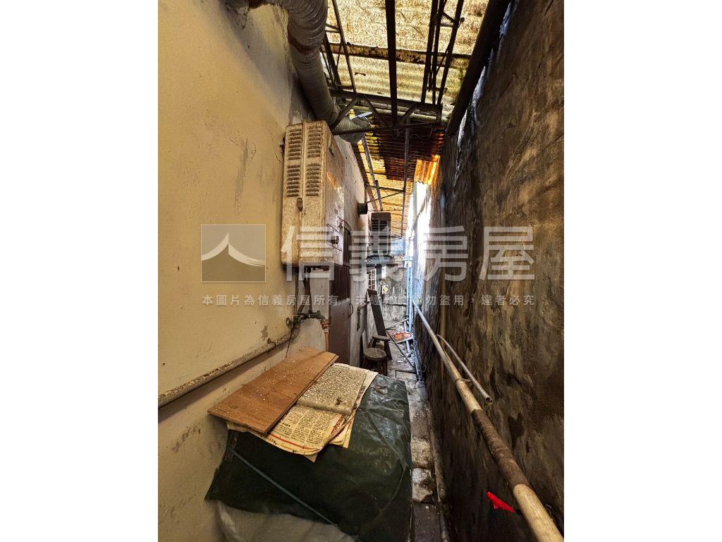 基隆仁愛區一樓美屋房屋室內格局與周邊環境