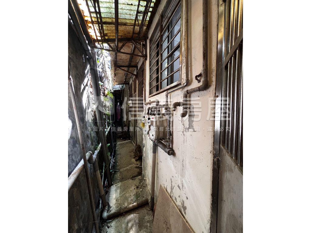 基隆仁愛區一樓美屋房屋室內格局與周邊環境