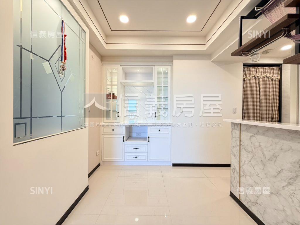 Ｍ３漂亮裝潢美屋附平車房屋室內格局與周邊環境