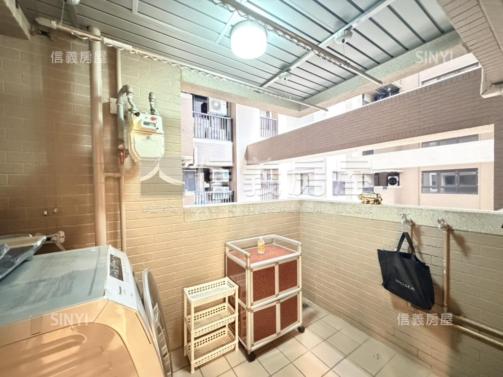 Ｍ３漂亮裝潢美屋附平車房屋室內格局與周邊環境