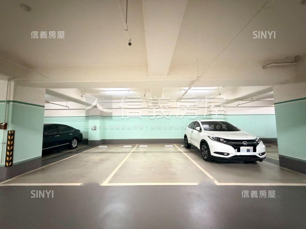 Ｍ３漂亮裝潢美屋附平車房屋室內格局與周邊環境