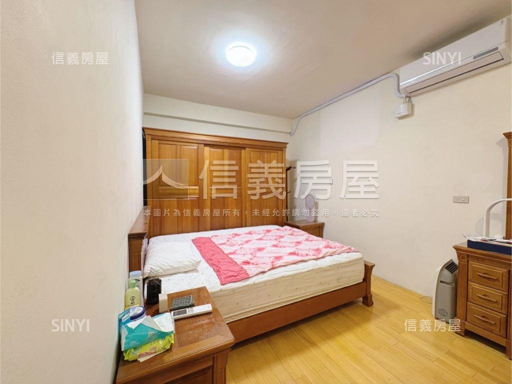 專任●臨新仁路１３米透店房屋室內格局與周邊環境