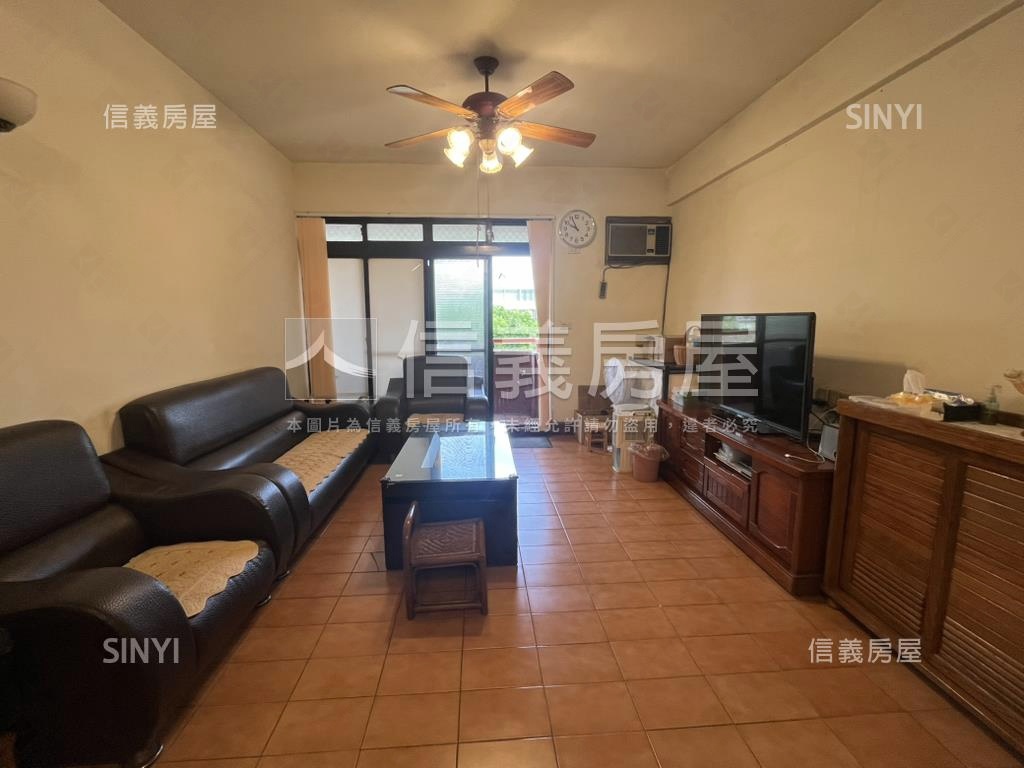 三面採光河畔景觀美公寓房屋室內格局與周邊環境