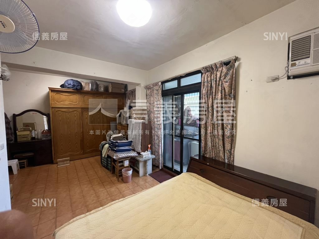 三面採光河畔景觀美公寓房屋室內格局與周邊環境