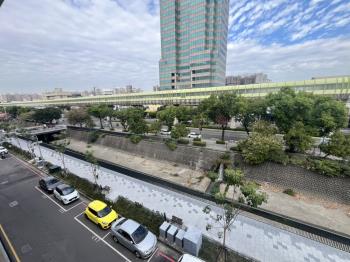 三面採光河畔景觀美公寓