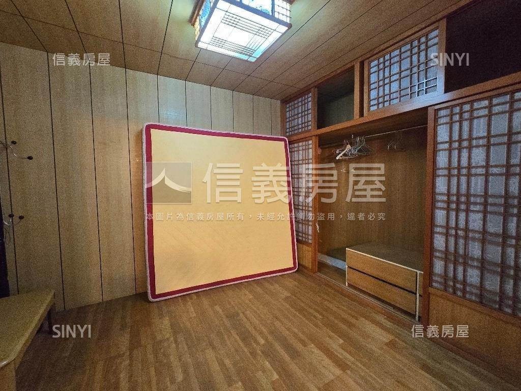 中山路近愛買公寓房屋室內格局與周邊環境