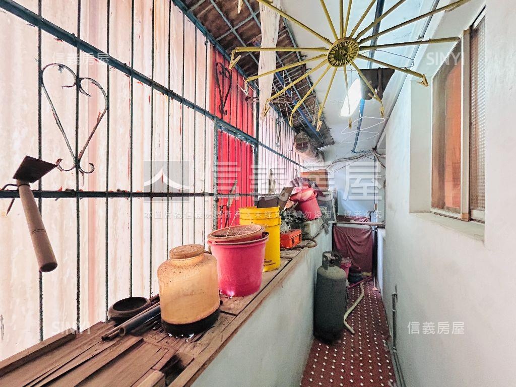 中山路近愛買公寓房屋室內格局與周邊環境