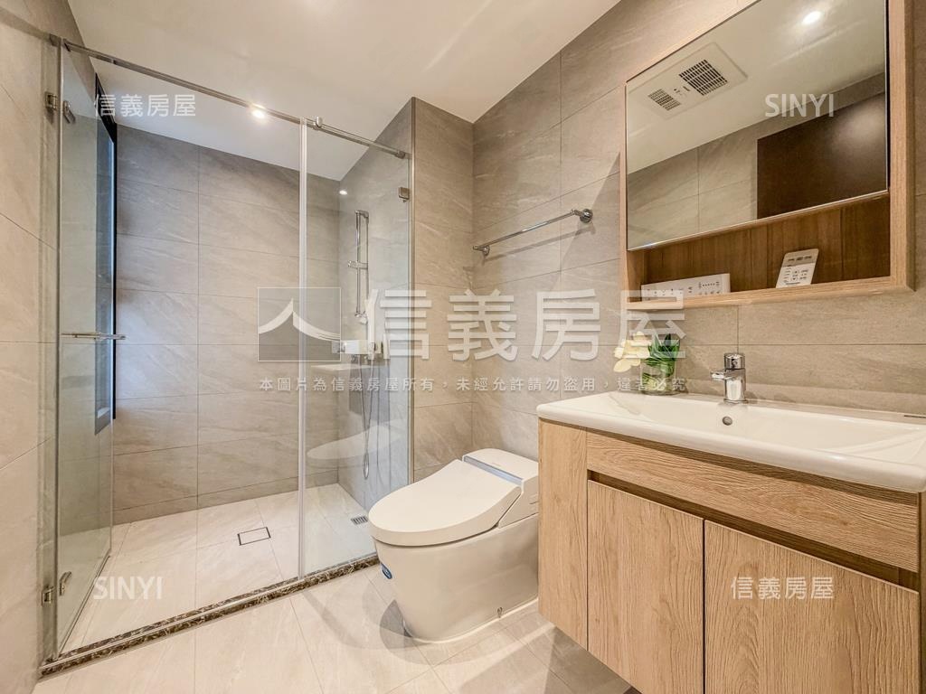 全新未住裝潢美二房房屋室內格局與周邊環境