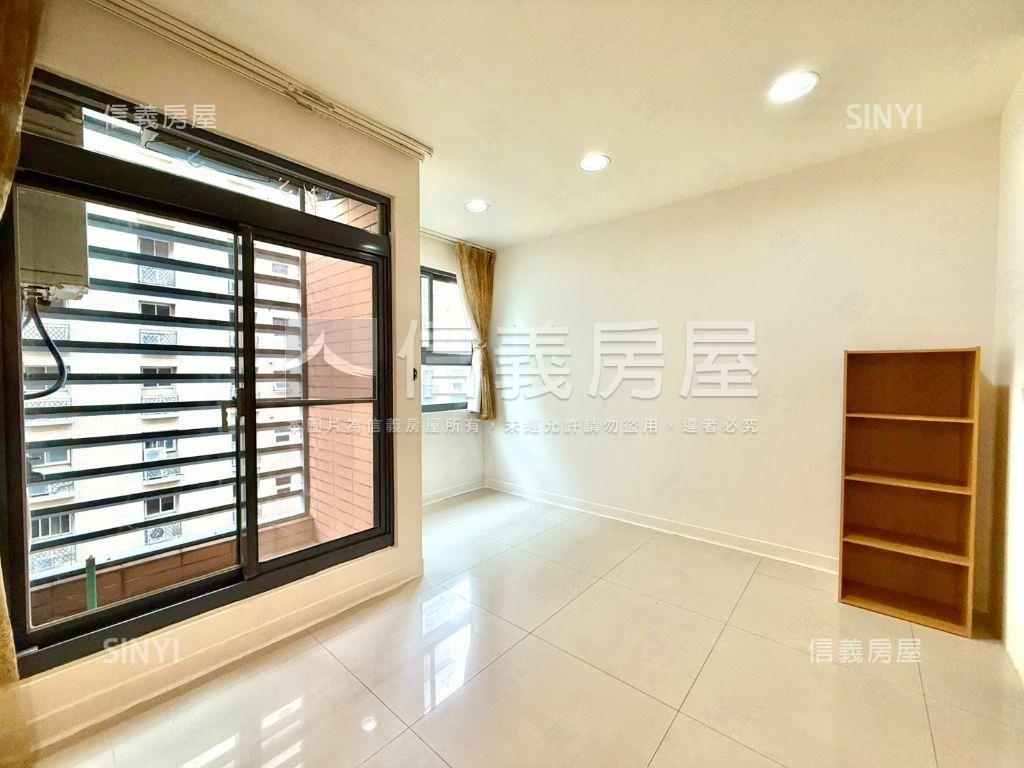 新竹市｜采舍新世界外棟戶房屋室內格局與周邊環境