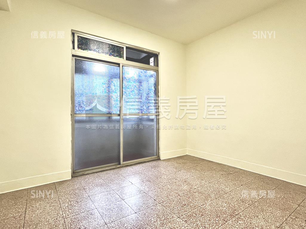 成功低總美寓房屋室內格局與周邊環境