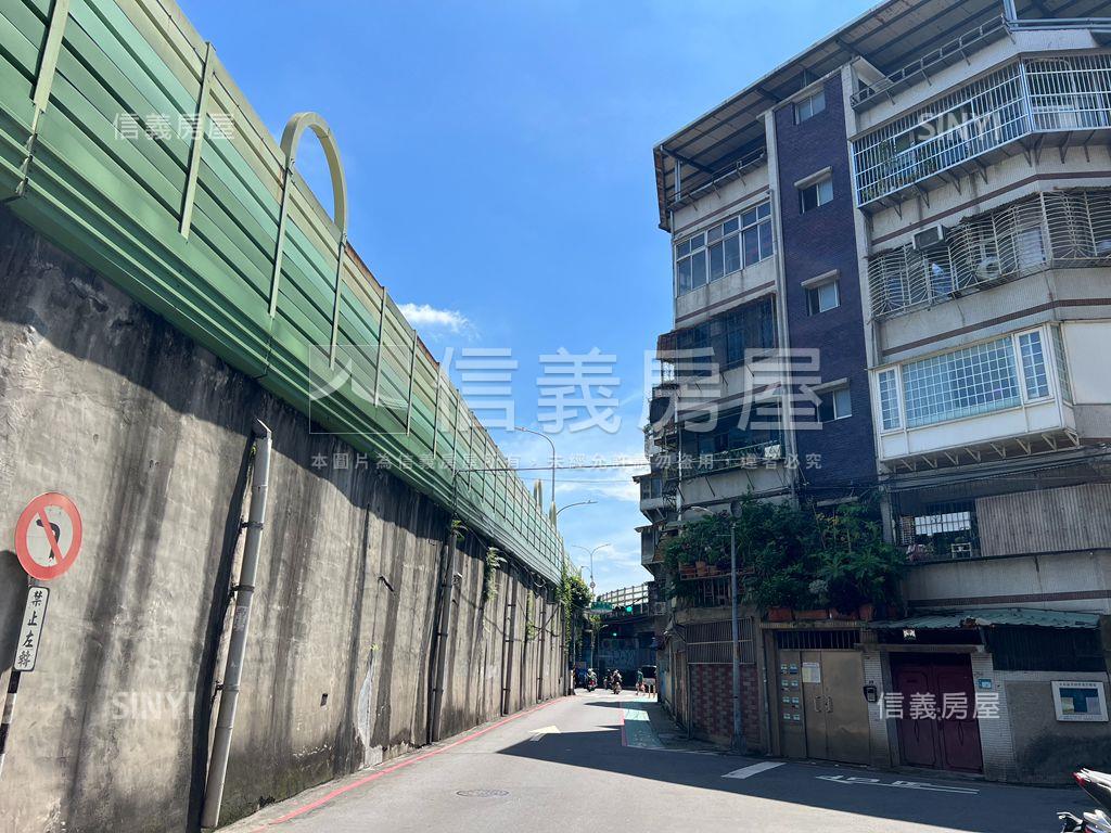 成功低總美寓房屋室內格局與周邊環境