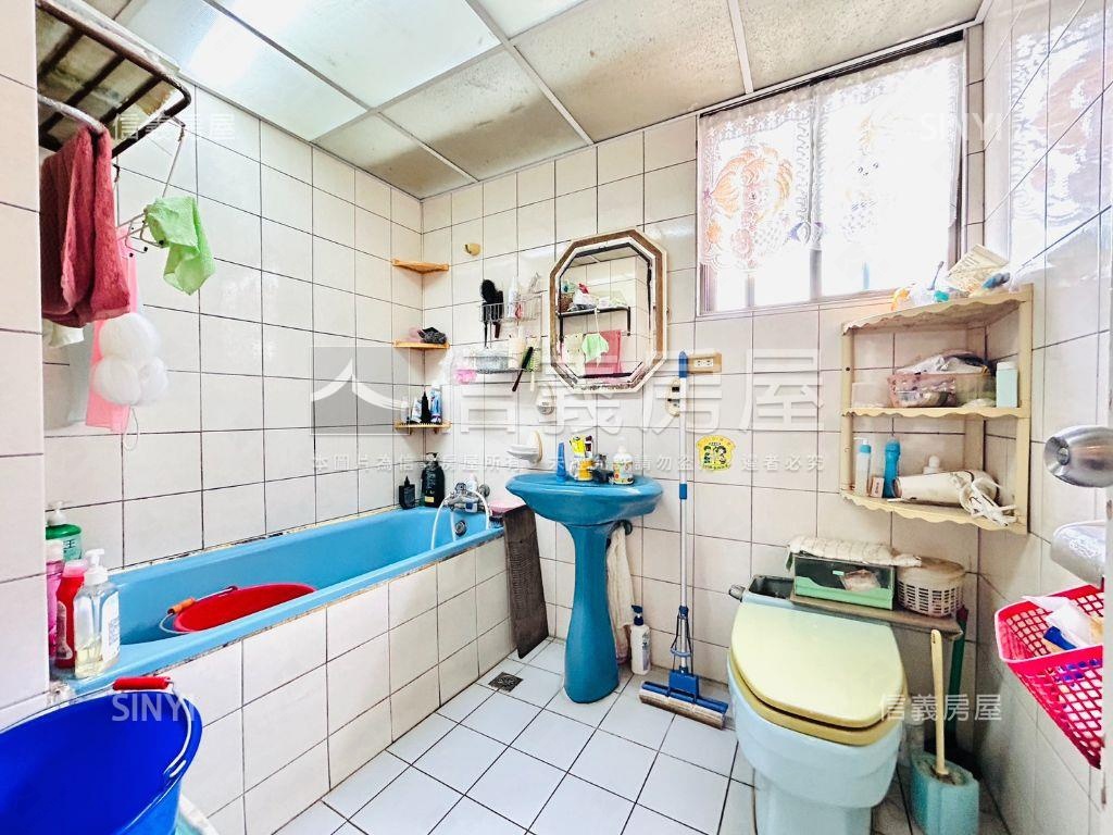 湖國大第１０１四大房車位房屋室內格局與周邊環境