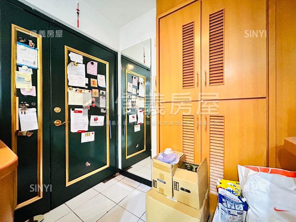 湖國大第１０１四大房車位房屋室內格局與周邊環境