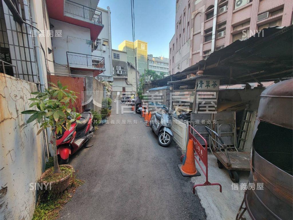 中國醫優質透天房屋室內格局與周邊環境