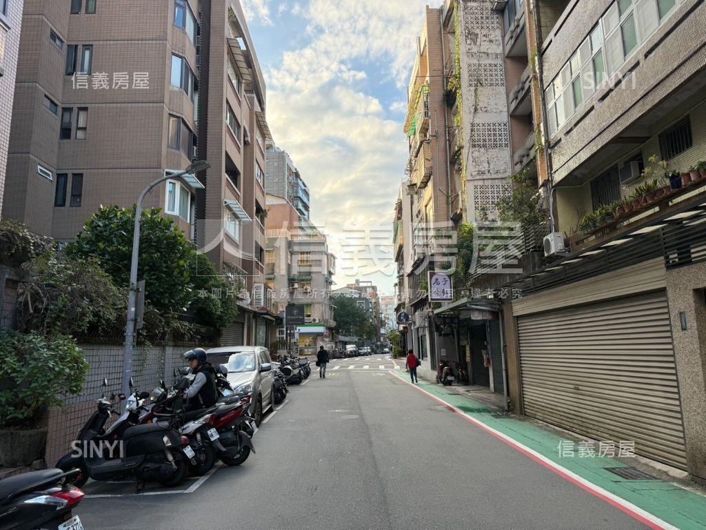 安沐居芳鄰四房房屋室內格局與周邊環境