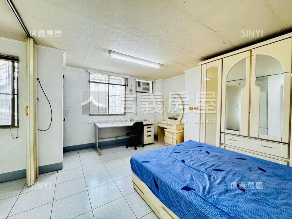 仁武仁雄電梯三面採光美宅房屋室內格局與周邊環境