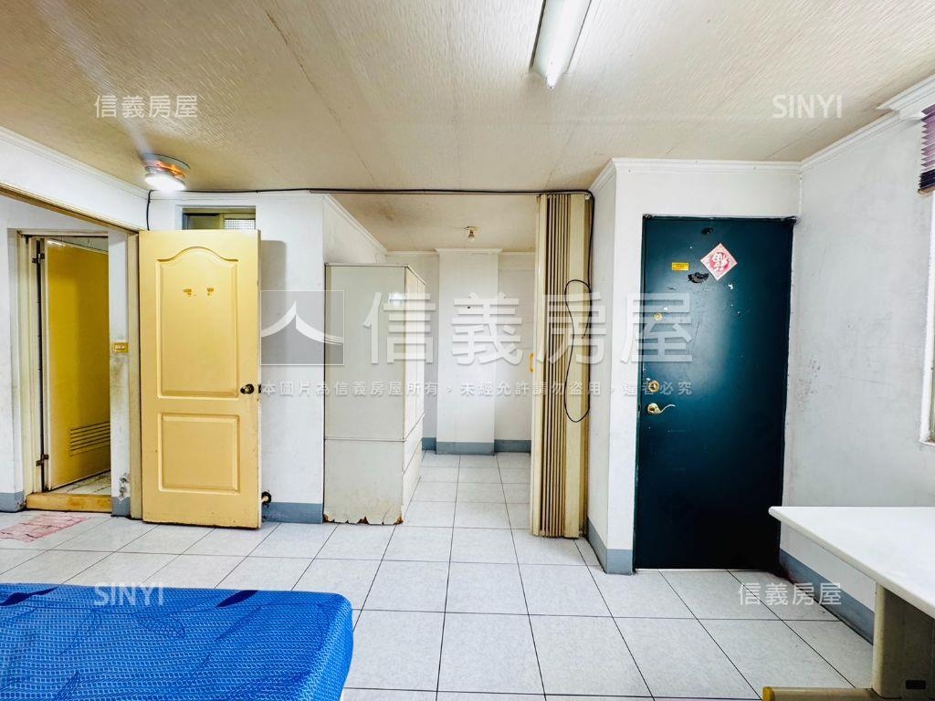 仁武仁雄電梯三面採光美宅房屋室內格局與周邊環境