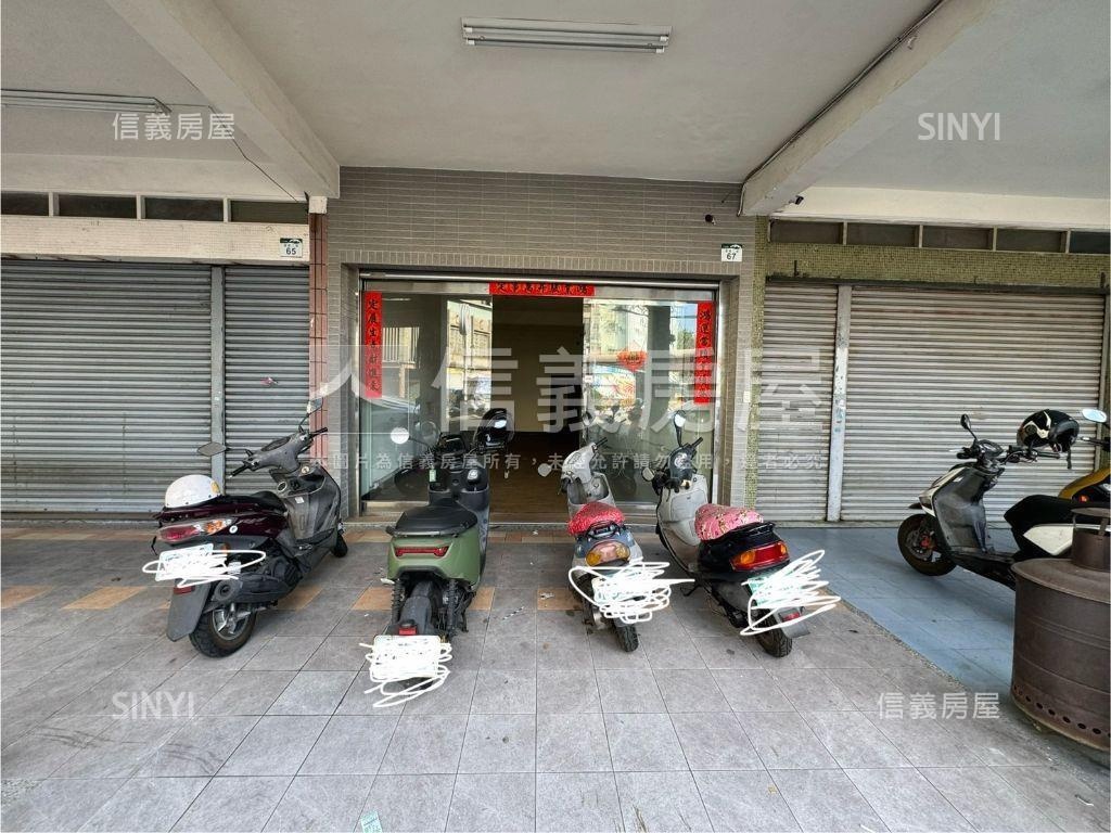 建國二路燙金店面房屋室內格局與周邊環境