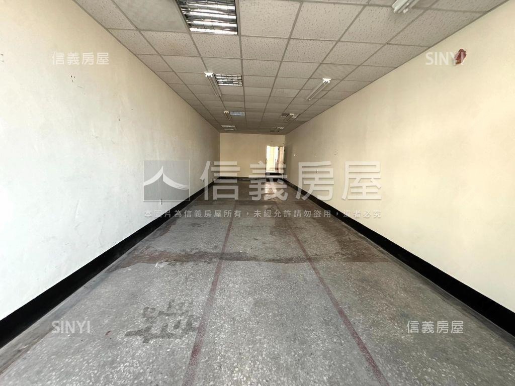 建國二路燙金店面房屋室內格局與周邊環境