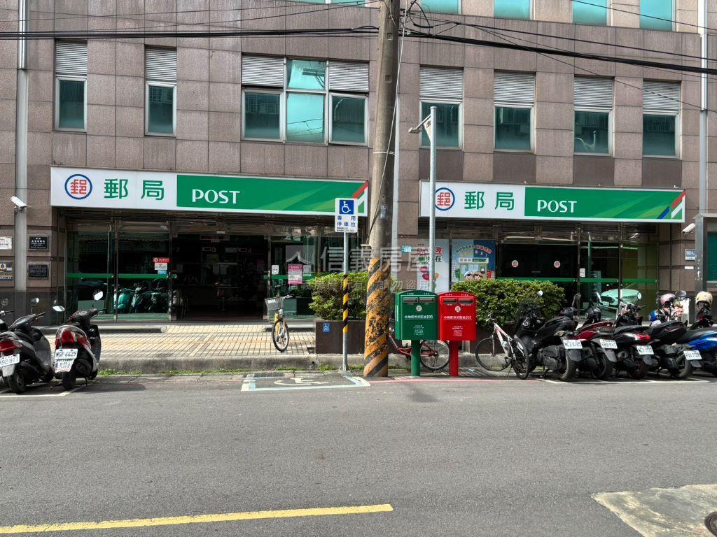 中山路鄰路二樓大空間房屋室內格局與周邊環境