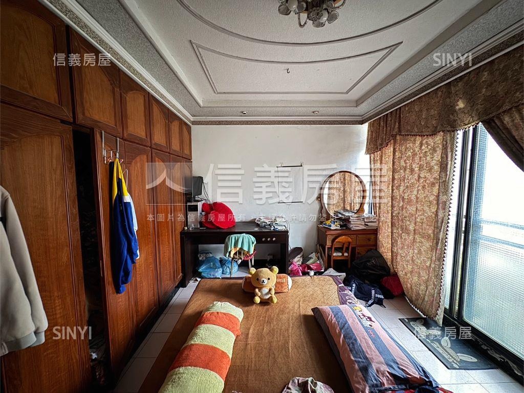 介壽路朝南透店房屋室內格局與周邊環境