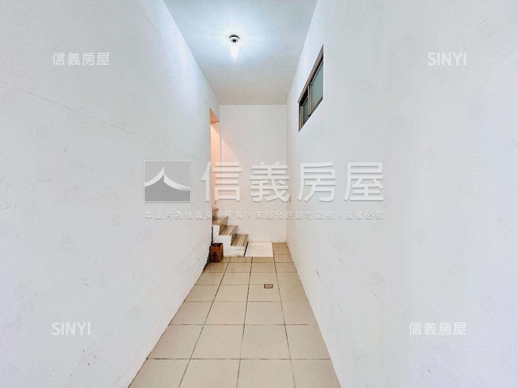 邊間龍安公寓１，２樓房屋室內格局與周邊環境