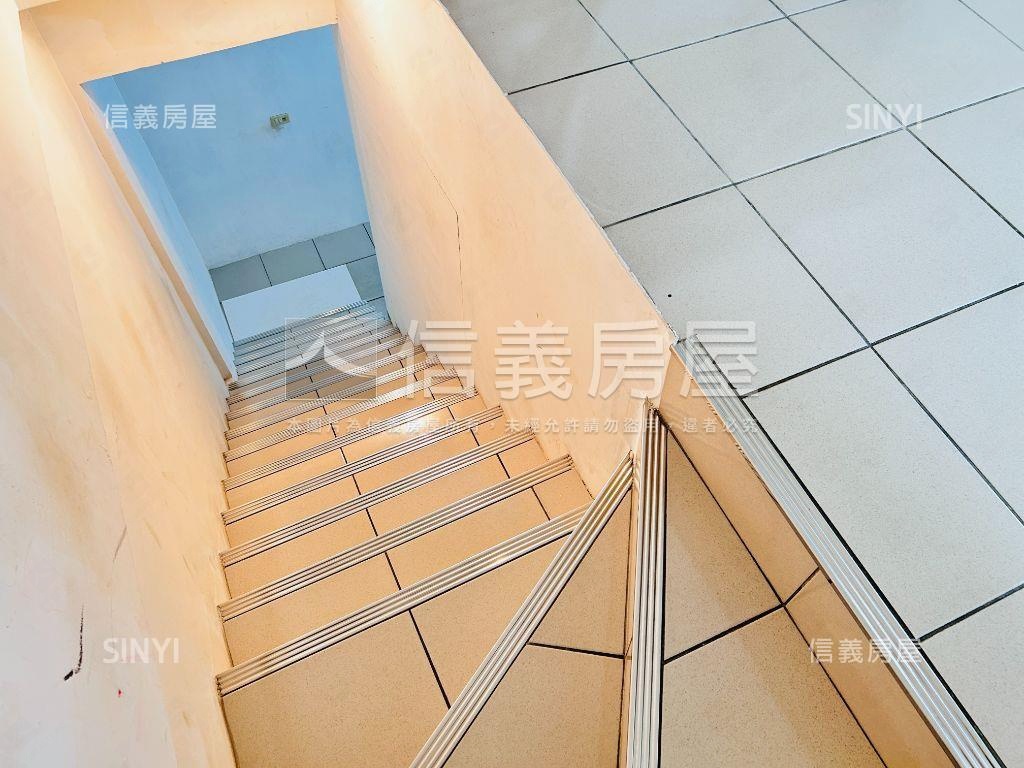邊間龍安公寓１，２樓房屋室內格局與周邊環境