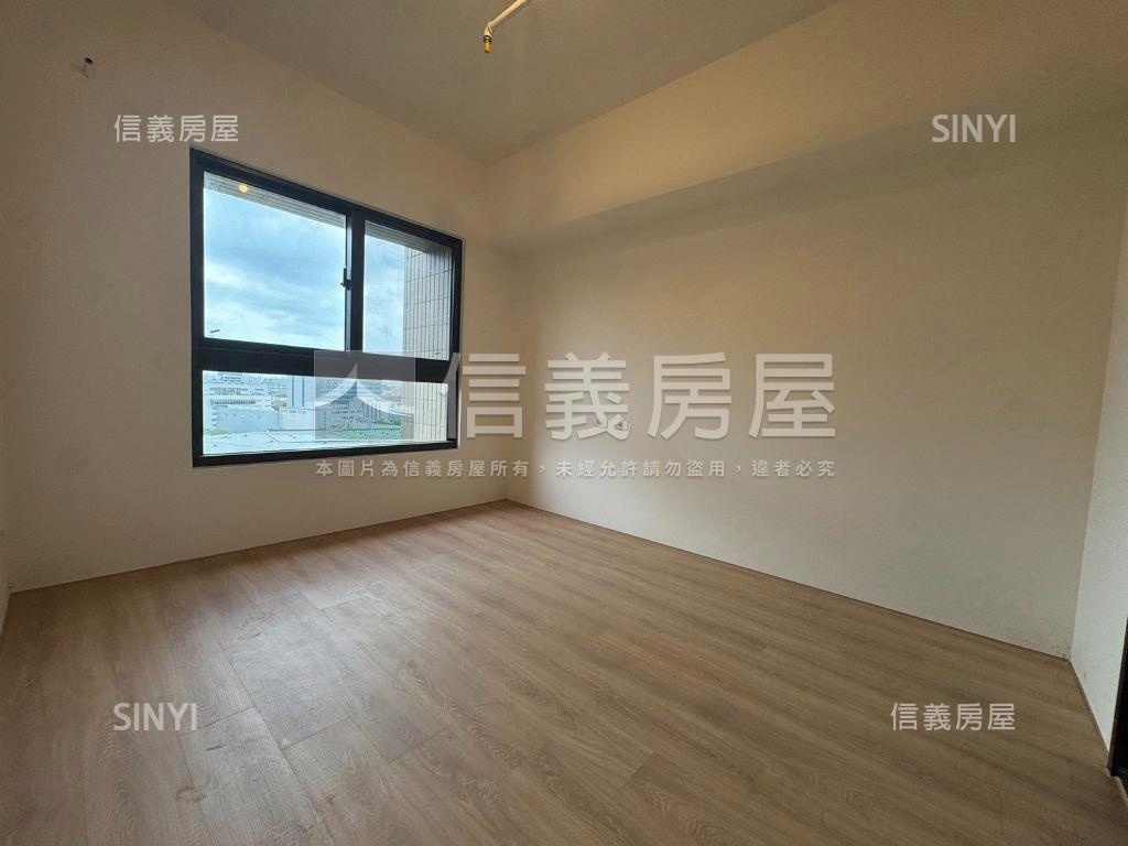 文華天際麗景三房車位房屋室內格局與周邊環境