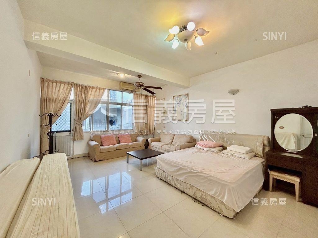 近竹中車站透天厝房屋室內格局與周邊環境