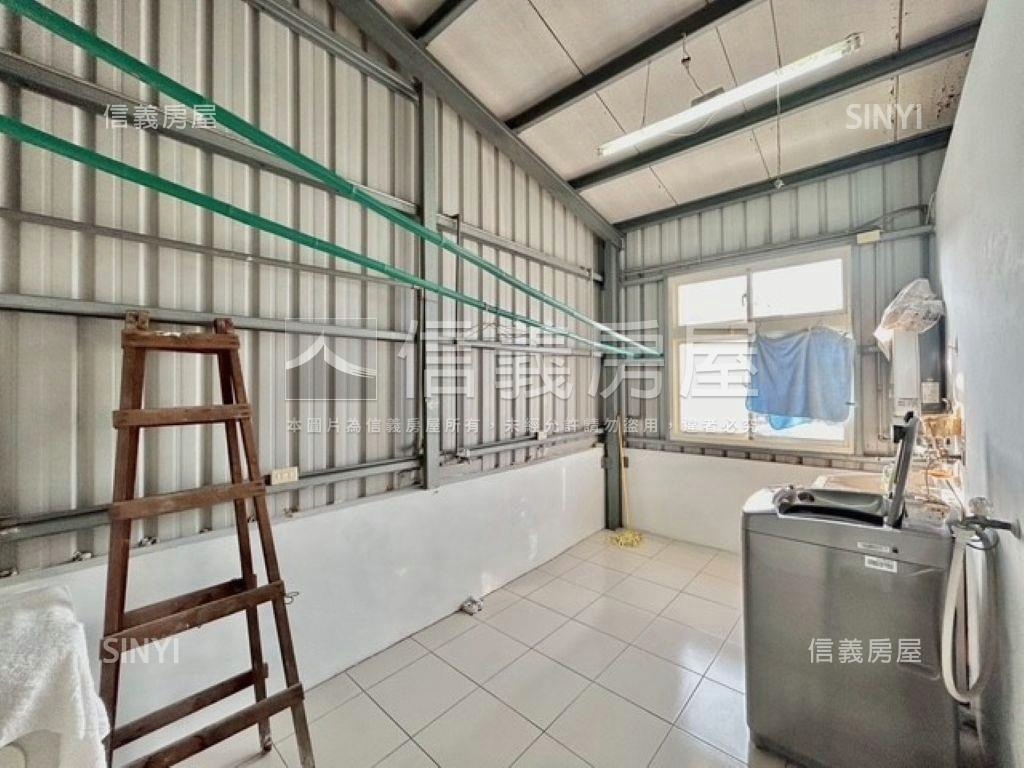 近竹中車站透天厝房屋室內格局與周邊環境