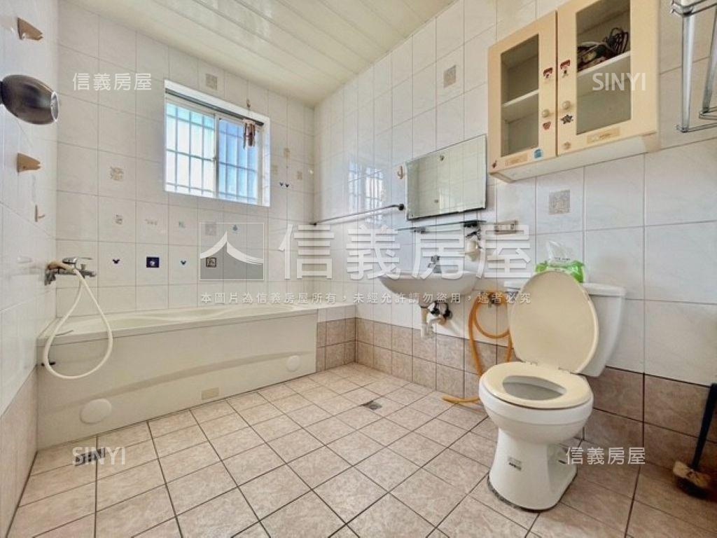 近竹中車站透天厝房屋室內格局與周邊環境