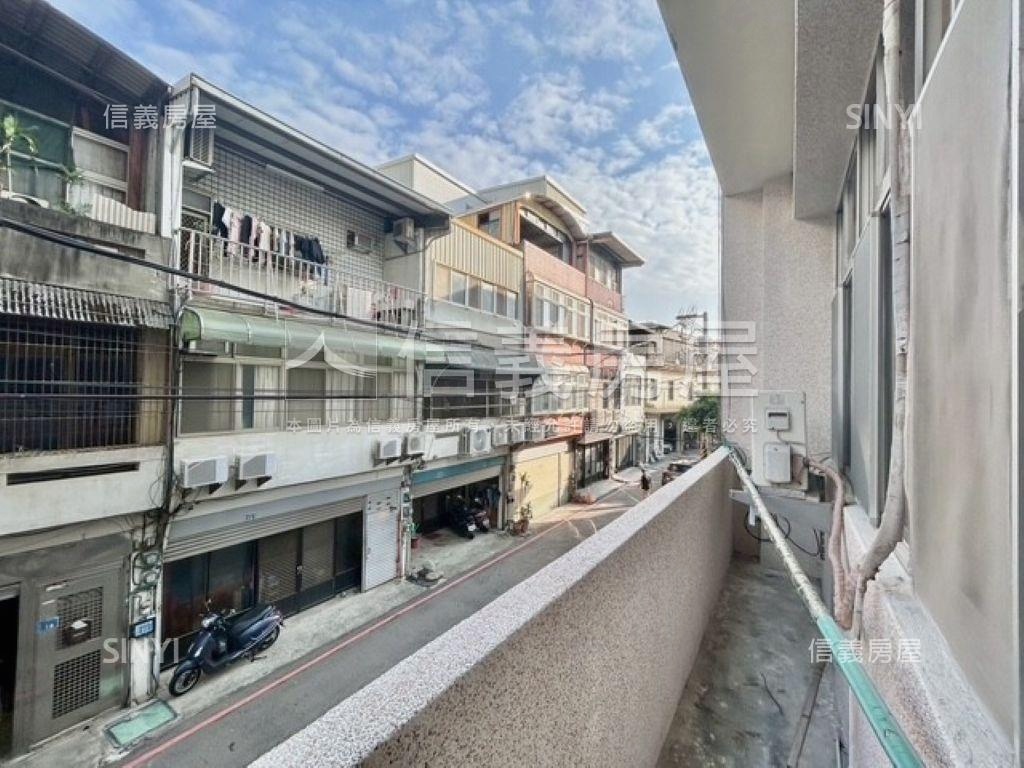 近竹中車站透天厝房屋室內格局與周邊環境