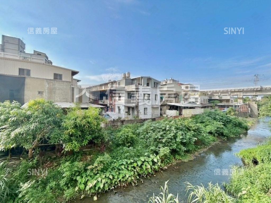 近竹中車站透天厝房屋室內格局與周邊環境