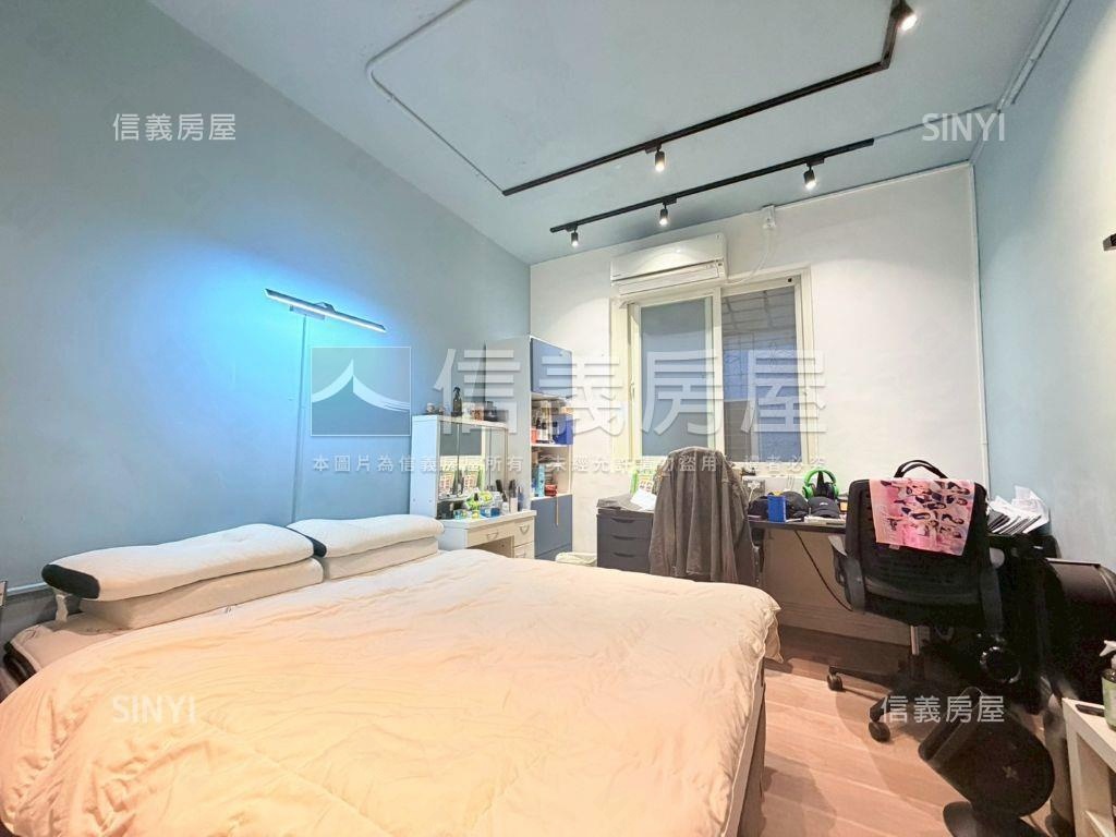 哇！是保護膝蓋黃金三樓房屋室內格局與周邊環境