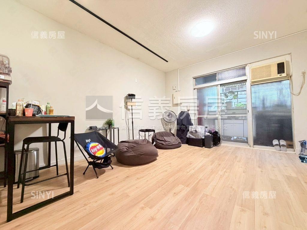 哇！是保護膝蓋黃金三樓房屋室內格局與周邊環境