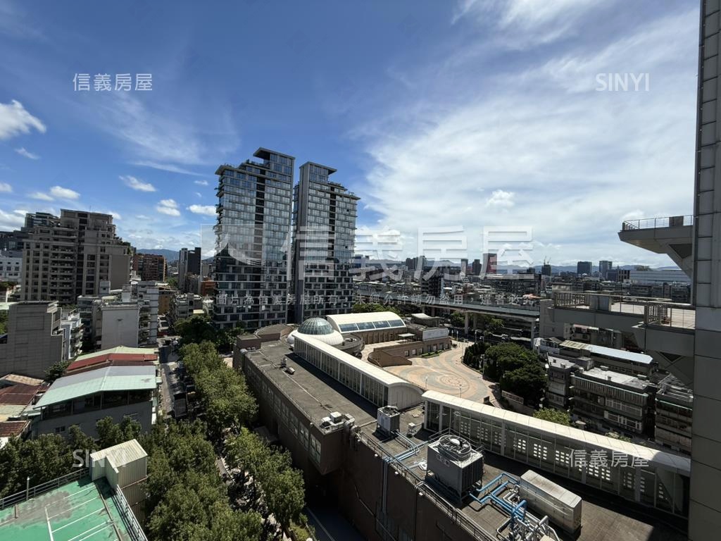 復興微風景觀高樓大辦公房屋室內格局與周邊環境