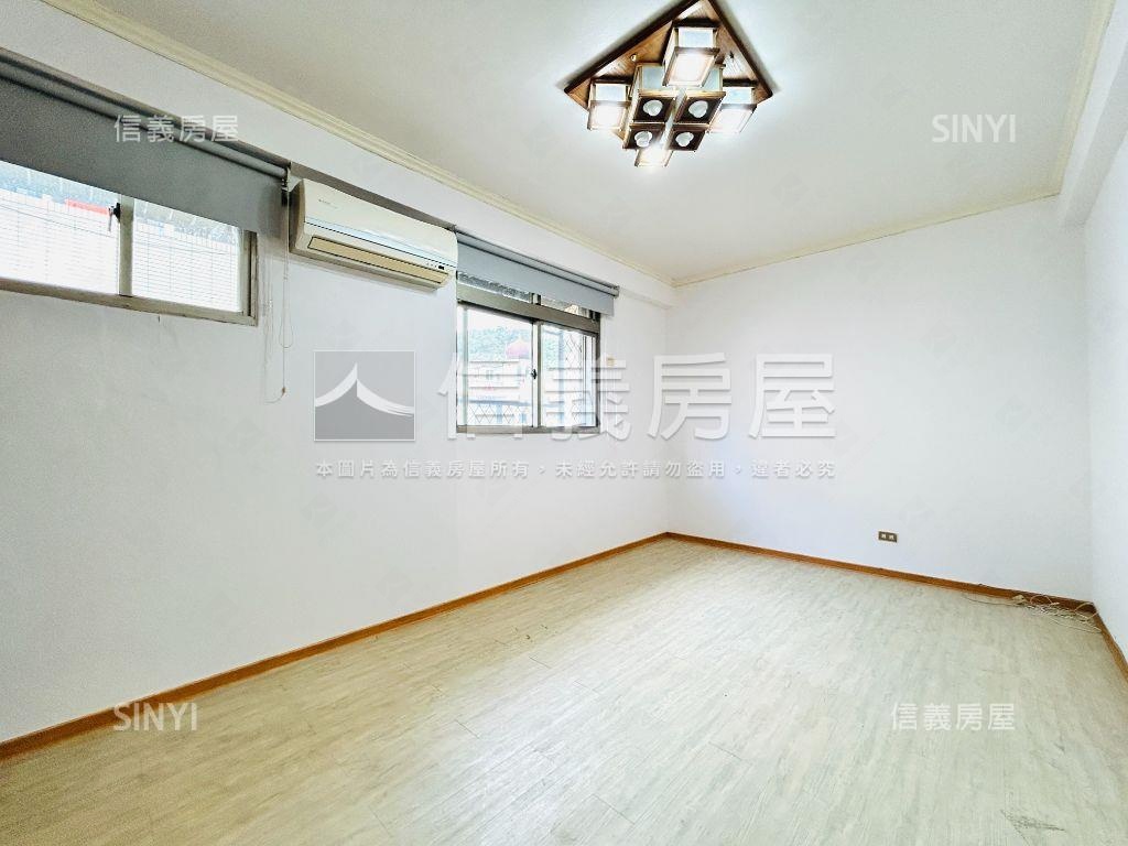 清幽靜巷２＋１房車位房屋室內格局與周邊環境