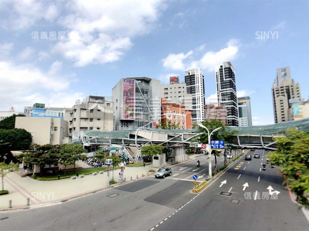 府中捷運三樓適自用兼收租房屋室內格局與周邊環境