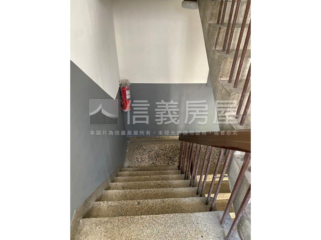新案★新生金華邊間２樓房屋室內格局與周邊環境