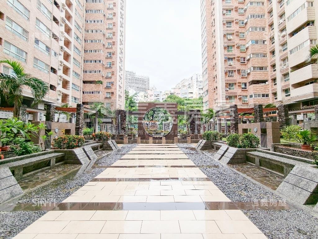 近高大重劃高樓精緻美宅房屋室內格局與周邊環境