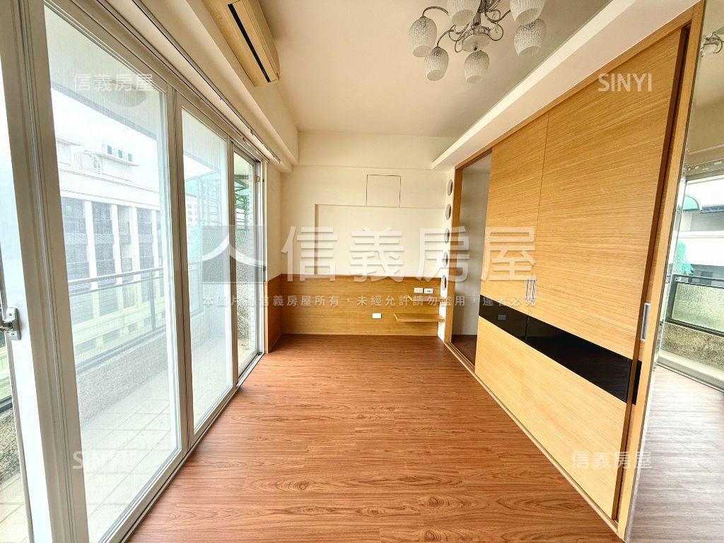 土庫重劃區大面寬正路透天房屋室內格局與周邊環境