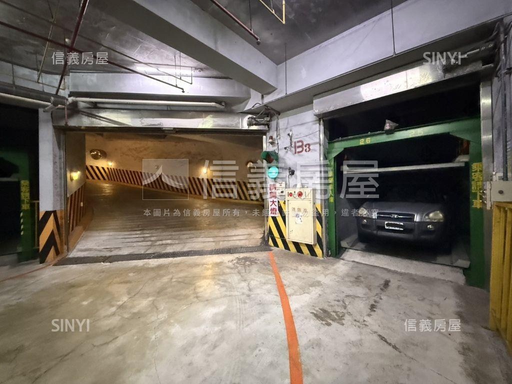 獨立產權力霸車位房屋室內格局與周邊環境