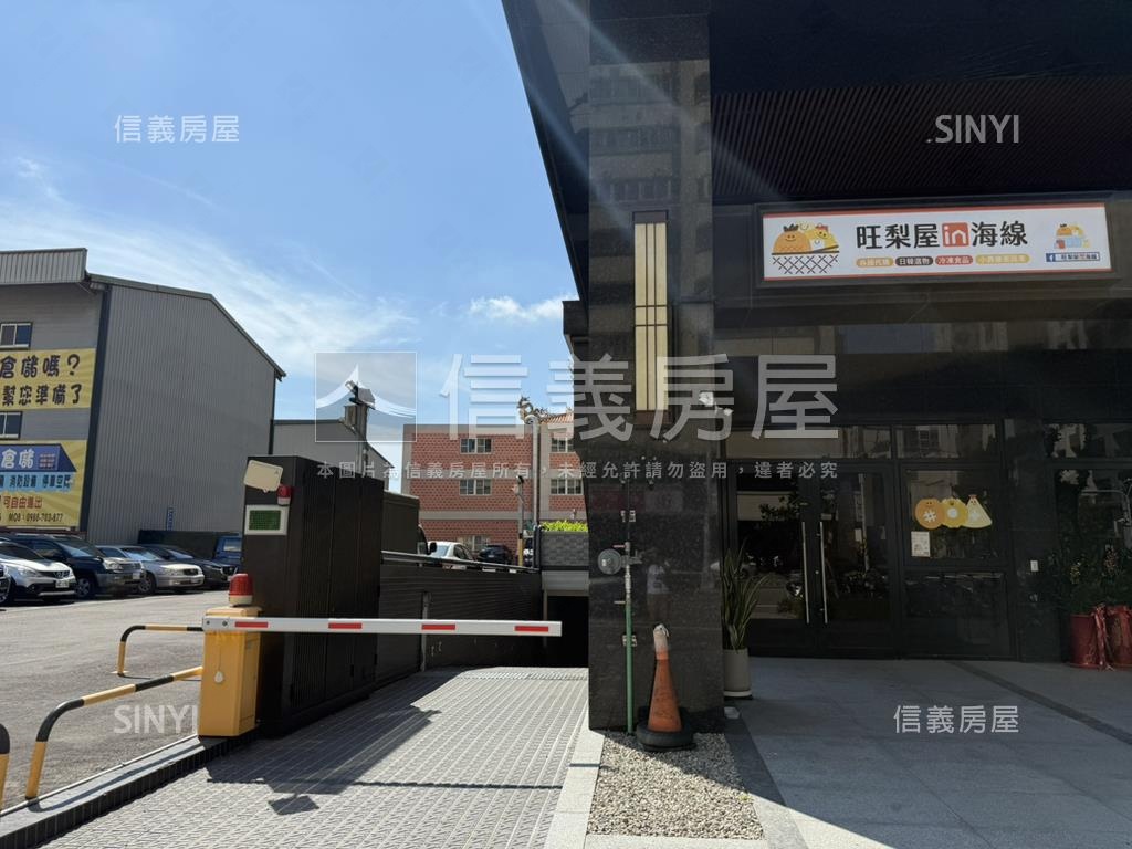 俗!!和築兩房車位輕鬆購房屋室內格局與周邊環境