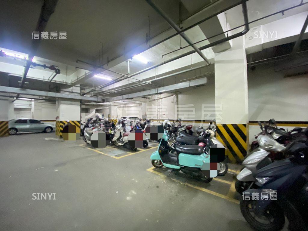 金馬路美邊間美三房車位房屋室內格局與周邊環境