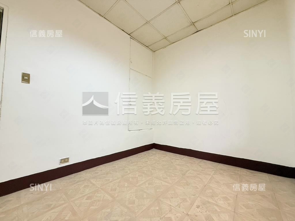 五權三街美透天房屋室內格局與周邊環境