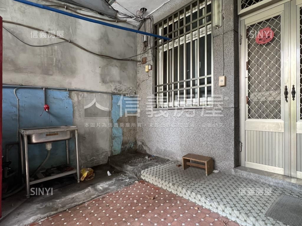 五權三街美透天房屋室內格局與周邊環境