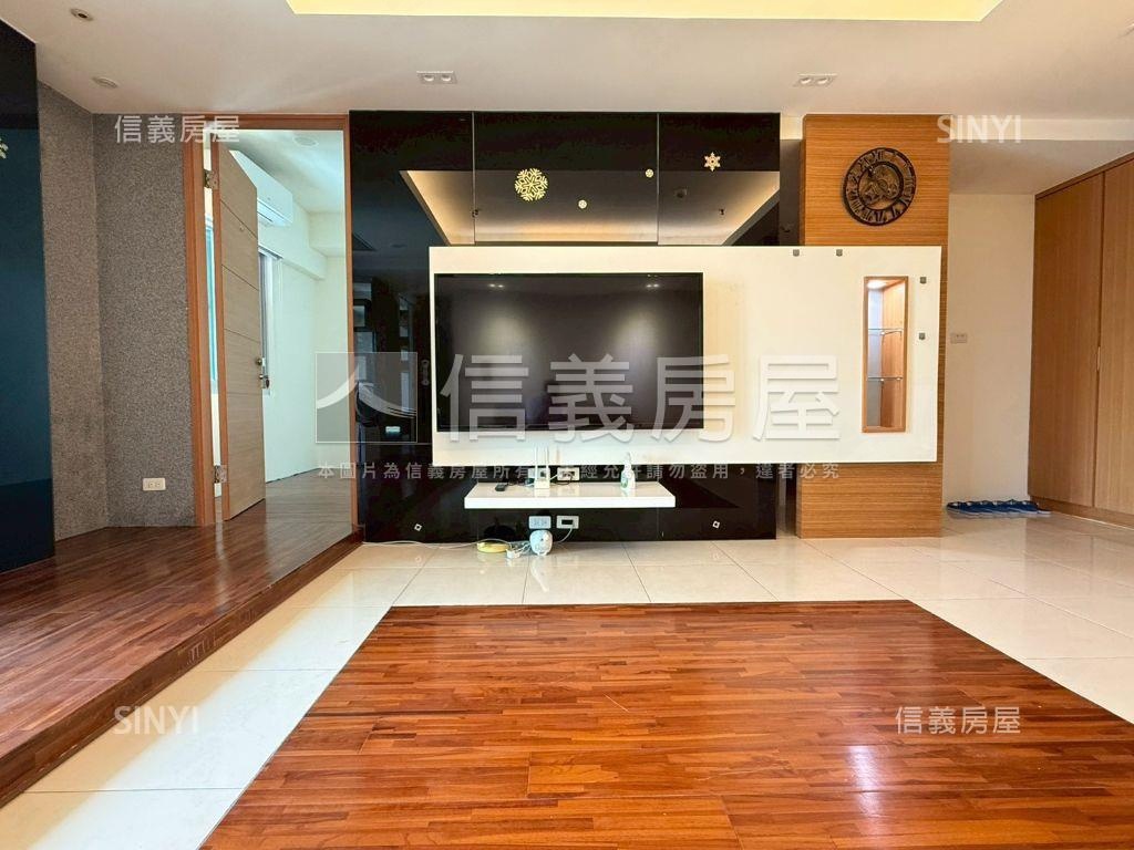 成大首選景觀三房平車房屋室內格局與周邊環境