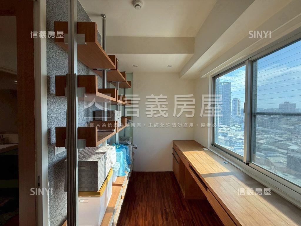 成大首選景觀三房平車房屋室內格局與周邊環境